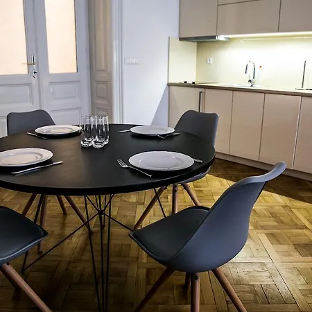 Luxurious - Na Porici 44 Apartment Prague