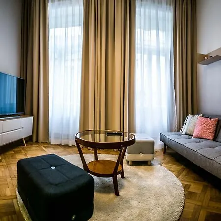 Apartment Luxurious - Na Porici 44